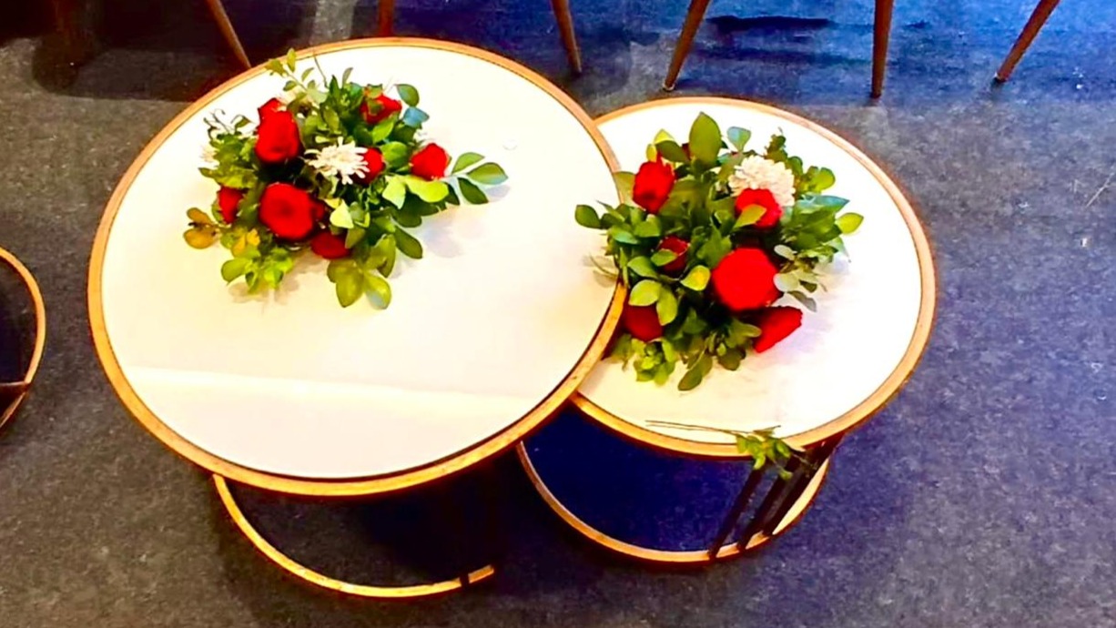 Classic coffee table 